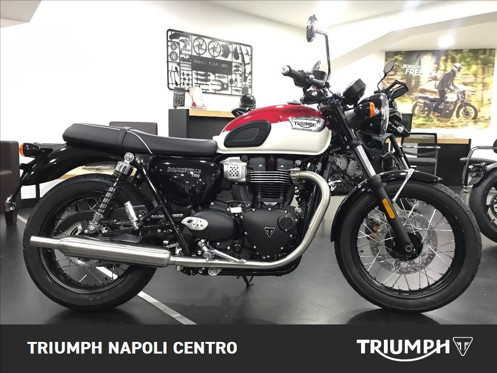TRIUMPH Bonneville 900 T100 