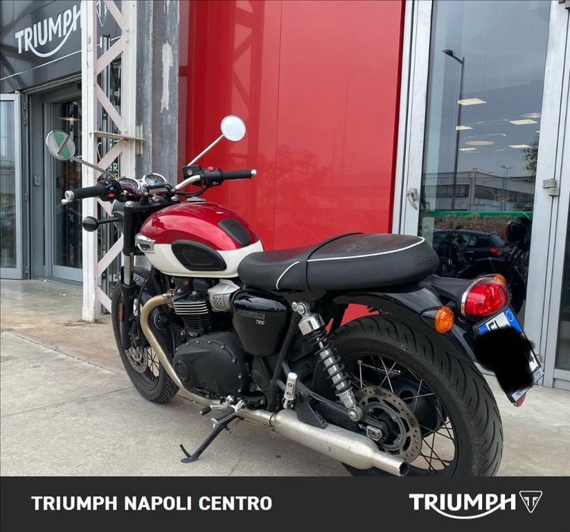 TRIUMPH Bonneville 900 T100 E5